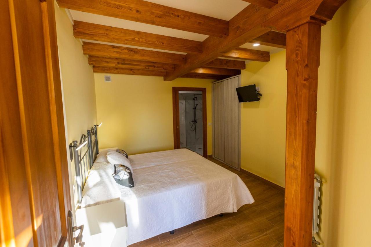 Apartamentos Casona Del Campo Navia Kültér fotó