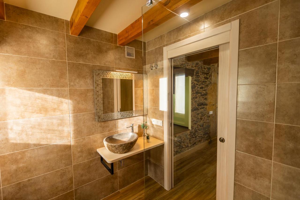 Apartamentos Casona Del Campo Navia Kültér fotó