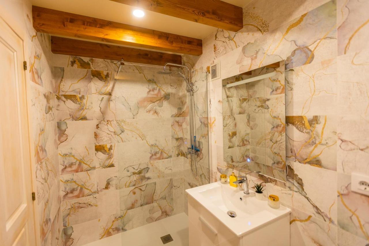 Apartamentos Casona Del Campo Navia Kültér fotó